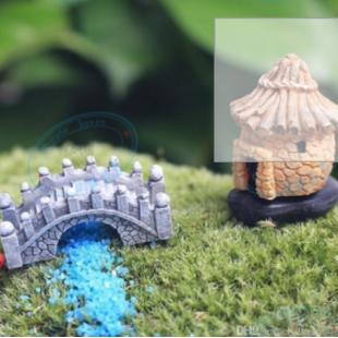 Resin Mini Bridge Miniature Landscape Fairy Garden Moss Terrariu